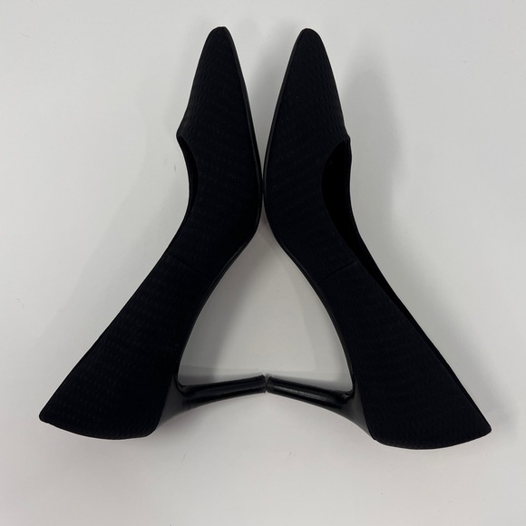Betabrand Black Pointed Toe Heels Size 8 Women's - Picture 5 of 7